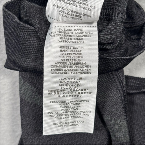 Gymshark Adapt Leggings Women's X-Large Black Gray Camo Pattern Pullover Gym - Picture 7 of 13